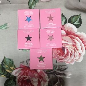 Eyeshadows pack of 5